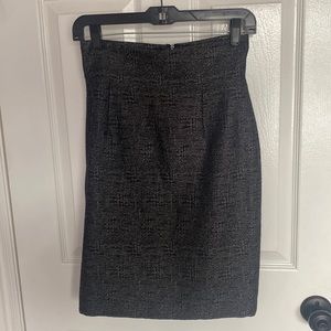 Antonio Melani pencil skirt. Black with silver metallic threading. Size 0.